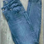 Seven7  | Tummy-Less Slimmer Denim Jean Leggings | Size 8 Photo 0
