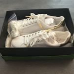 Kate Spade Lift Sneakers Photo 1