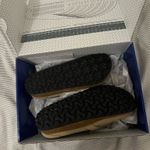 Birkenstock  Women’s Gizeh Sandals Photo 3