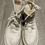 Women's White Lace Photo 0