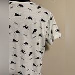EUC Chip Clip Black and White Kitty Graphic Casual Tee size large Photo 6