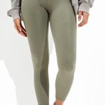 American Eagle Lighweight 7/8 High Waisted Leggings Photo 0