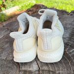 Adidas Ultraboost Photo 2