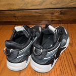 Puma Black White  Women’s Sneakers 6.5 Photo 3