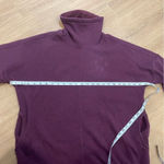Athleta Cozy Karma twist neck sweatshirt. Deep Burgundy Color sz small Photo 5