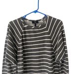 AQUA Bloomingdals  Size Small Lightweight‎ Grey White Stripped Sweater Photo 2