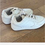 Alo Yoga  recovery white sneakers Photo 1