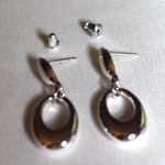 Source Unknown NWOT Stylish Trendy Silver Tone  Dangle Drop Oval 1.2" Y2K Casual Post Earrings Photo 0