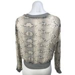 Elizabeth and James Gray Cream 100% Silk Animal Snake Skin Sweatshirt Top Sz XS Photo 3