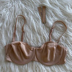SKIMS Smoothing Intimates Strapless Bra Clay Size 36B Photo 0