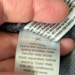 Universal Threads Universal Thread Women's Blue Distressed Jeans 6 Photo 11