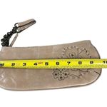 Fossil Tan Genuine Leather Boho Chained Flower Embroidered Wristlet Clutch Purse Photo 7