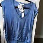 Olivaceous Silky Tank Photo 0