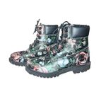 Timberland 6" Heritage Lace Up Boots Black Floral Edgy Feminine Womens Size 6 Photo 9