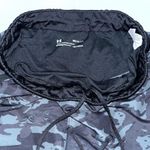 Under Armour Women’s Loose Fit HeatGear Black Camo Athletic Running Shorts Small Photo 7