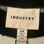 Industry Elegant Black and Gray Argyle Sweater Photo 11
