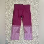 Lululemon Seamlessly Street Crop Leggings Burgundy Red Ombré Stretch Size 4 Photo 4