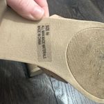 Qupid Women’s 6.5 Laser Cut Boho Heels Sandals Photo 4