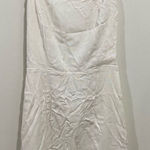 Forever 21  cream size medium low cut back 90s style straps Photo 0