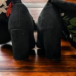 Qupid  Miss 10 Embroidered Floral Thigh High Boots Black Faux‎ Suede Size 5.5 Photo 15