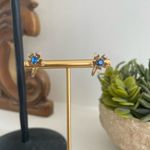 Vintage Gold Tone Blue Rhinestone Delicate Flower Earrings Screw Back Photo 4