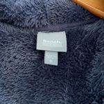 Fuzzy zip up bench hoodie Photo 1