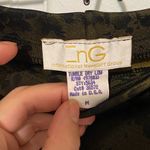 Olive green pencil skirt with floral pattern, and a side slit very elegant skirt Size M Photo 3