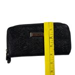 Tahari  Black Floral Embossed Leather Double Zipper Wallet 8x4”‎ Photo 8