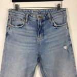 ZARA  Distressed Crop Jeans Raw Hem Photo 3