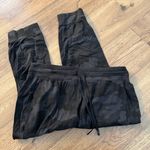 Lululemon  Ready to Rulu Jogger Crop Heritage 365 Camo Deep Coal Multi size 14 Photo 1