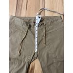 The North Face Outdoor Hiking Shorts/capris Women's Size 4 Beige 14" Inseam Photo 2