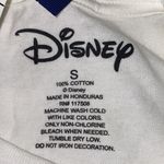 Disney  Mickey mouse christmas graphic tee Photo 3