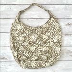 Old Navy Women’s Tote Bag Floral Print Round Magnetic Close Cream Color Flowers Photo 0