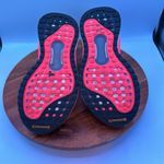 Adidas  women’s size 6 Photo 5