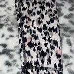 Balance Collection  Leggings Photo 1