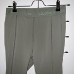 Outdoor Voices SuperForm™ Bloom 7/8 Legging size SMALL Photo 2