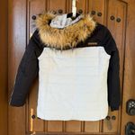 LIQUID Women’s Snowboarding Ski Jacket w/ Hood Medium, but fits like an XS Black Photo 1