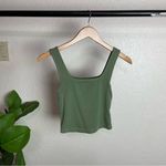 Old Navy  Ultra Cropped Rib Knit Tank Top Size XS Petite Photo 1
