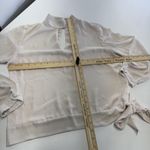 Krisa ‎ Blouse Womens Small Pink Cream Long Sleeve Tie Hem Keyhole Top Made USA Photo 4