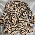 Jaclyn Smith  Tan Zebra Trench Coat size M Photo 1