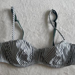 pink striped bra Green Size undefined Photo 0