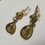 The Limited Signed Pierced Dangle Drop Costume Earrings Gold Tone / Photo 4