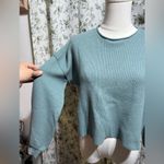 Sky And Sparrow  top Photo 1