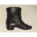 Munro Slouch Pull on Booties Black Soft Leather Size 5.5 Photo 2