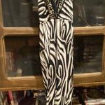 Black and White Patterned Romper pantsuit Size M Photo 0