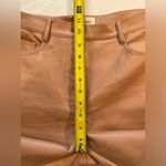 Aritzia  Wilfred Vegan Leather pants, pleather, faux leather, straight Leg,‎ SZ 4 Photo 7