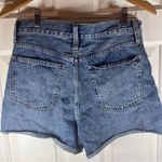 Madewell  Mom Jean Short in Streamside Wash‎ Size 27 Photo 3