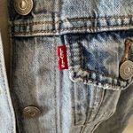 Levi's  Premium Denim Trucker Jacket with Big "E"‎ Women's Size Med Photo 1