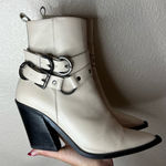 Topshop  Hadria Leather Cream Western Ankle Boots Pointed Toe Buckle Straps 39 Photo 0