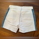 Vineyard Vines NWOT Colorblock White Denim Shorts with Fringe Hem Photo 3